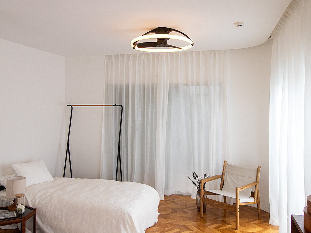 モーター音が静かなので寝室にもおすすめ。